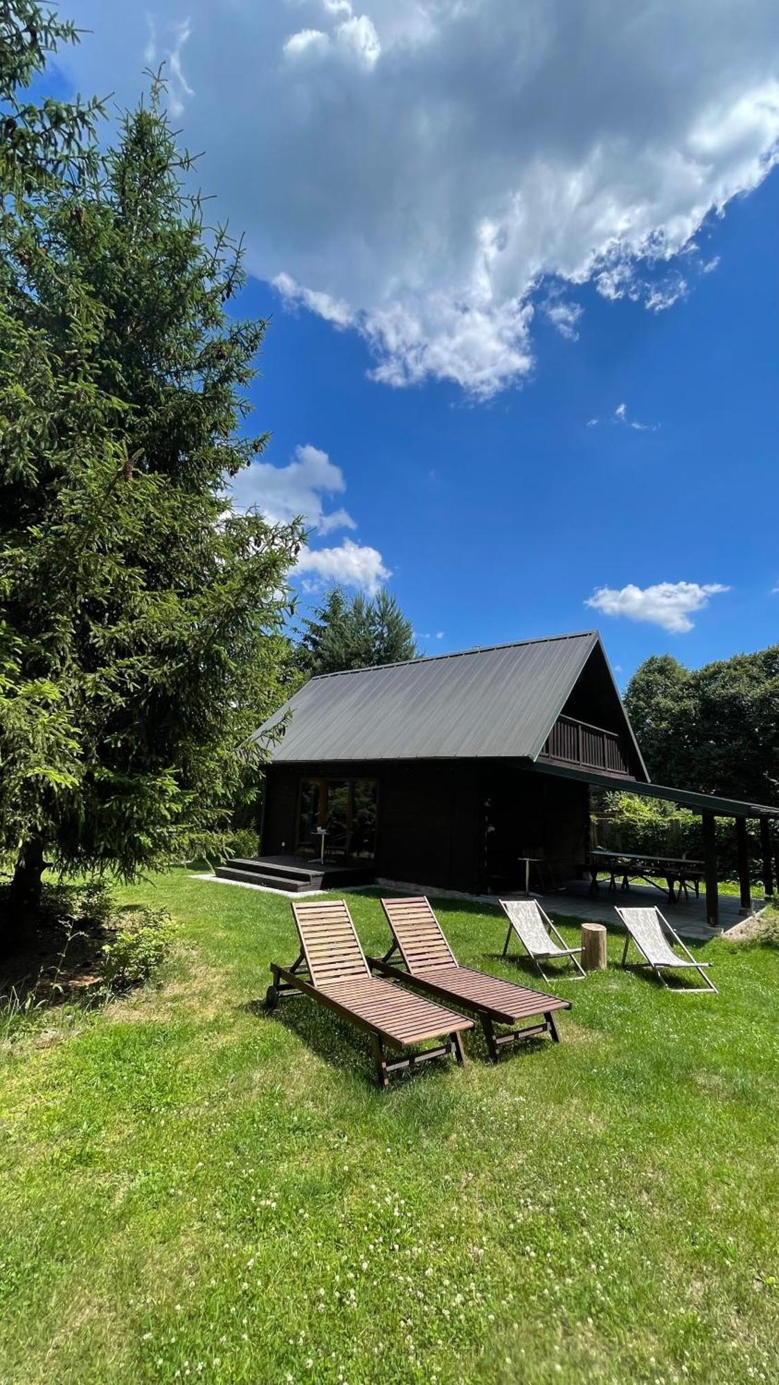 Na Skraju Lasu Guciow Exterior foto